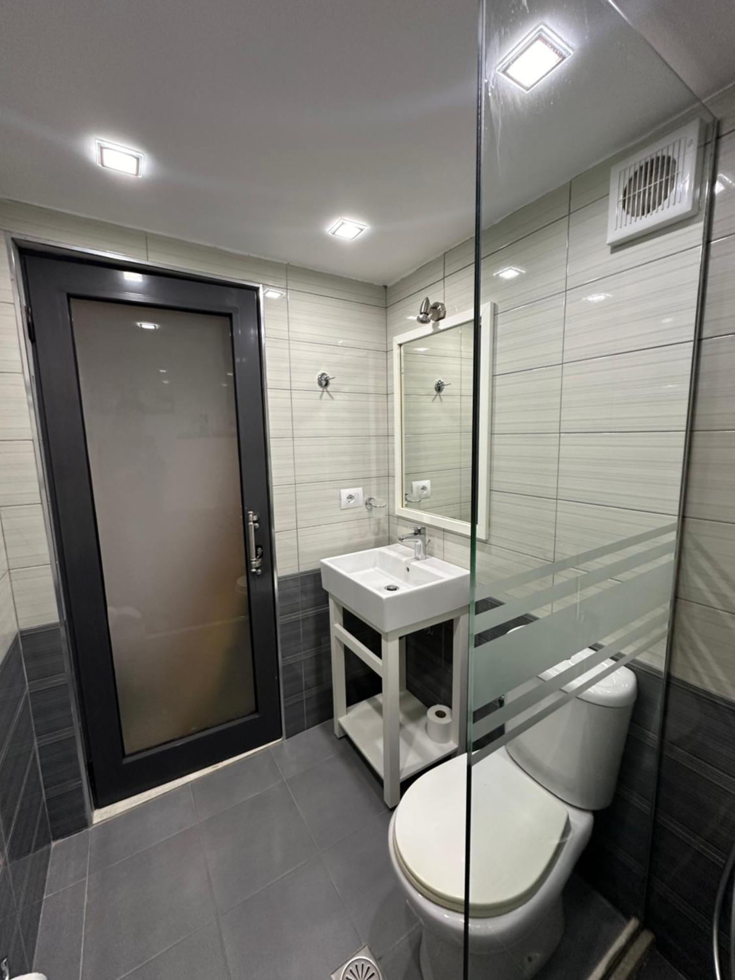 Luxy Coral Aparts Apartamento Sarandë Exterior foto